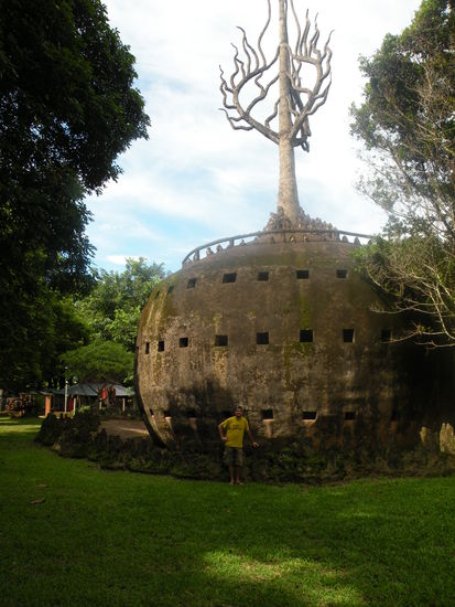 Es ist hier wunderschoen und sehr friedlich.