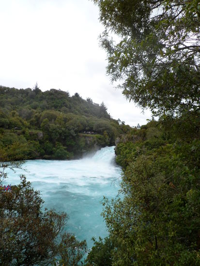 Die beruehmten Hukafalls von Taupo