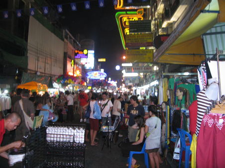 Khaosan Road, der Backpacker Treffpunkt schlechthin