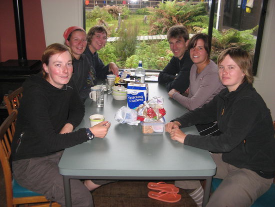 Die deutsche Wandergruppe von links nach rechts: Mandy, Roschi, Manu, Marcus, Nadine und Katja