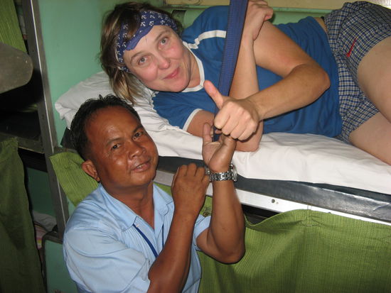 Nette Zugbegleitung (versorgte uns mit Essen und Trinken)