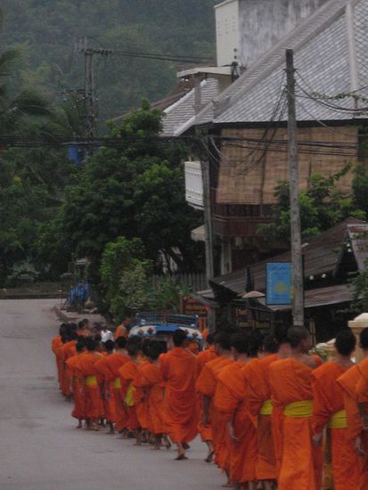 Morgens um 6 Uhr in Luang Prabang