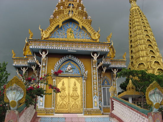 Tempel in der Naehe der Killing Cave