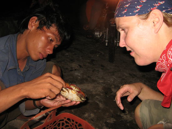 waren begeistert, dass er eine Krabbe gefangen hatte