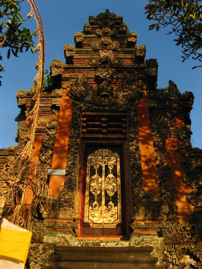 einer von vielen vielen Tempeln auf Bali