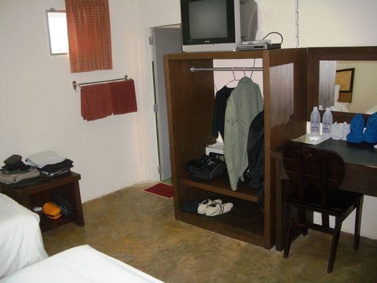 Wer mich kennt, kann ueber die Ordnung staunen