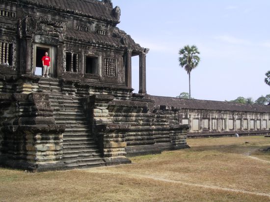 Bilde mich im Urlaub auch weiter! Steh hier in einer der beiden Bibliotheken.