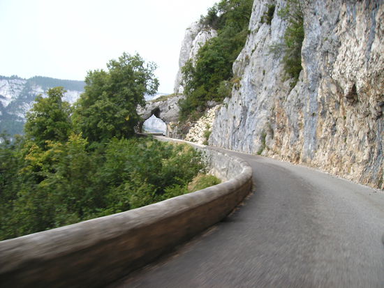 auf dem Weg zum Col de Rousset (eng, steil, nass - trotzdem genial)
