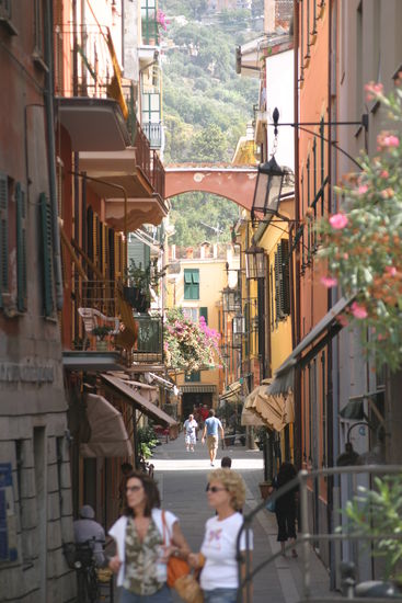 Seitenstrasse in Moneglia