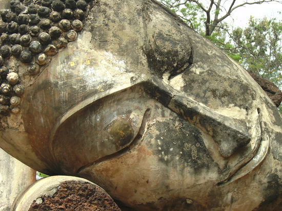Liegender Buddha