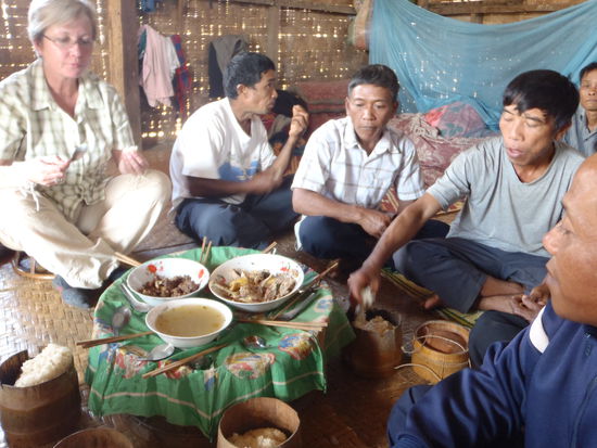 Essen in Kanyas Haus