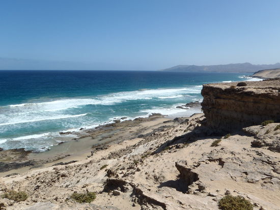 tolle Brandung, hier ist das Meer zu rauh und zu gefährlich - aber schön!