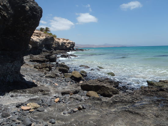 bei Flut wird es schwierig, den Strandweg barfuß zu laufen...