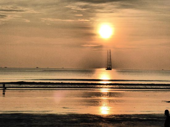 Sonnenuntergang auf Ko Phayam.