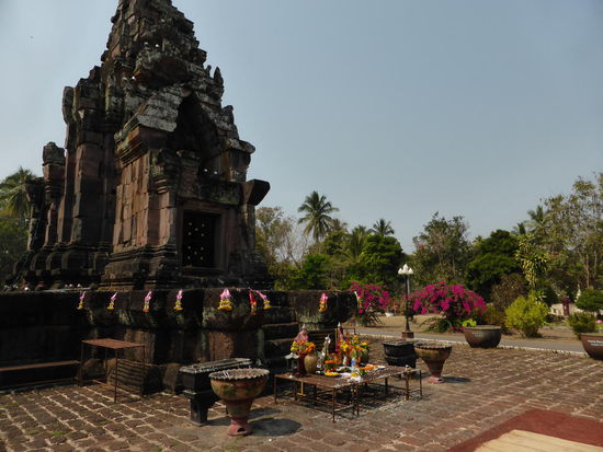 Narai Cheng Weng, ein alter Khmer Tempel in der Nähe von Sakon Nakhon.