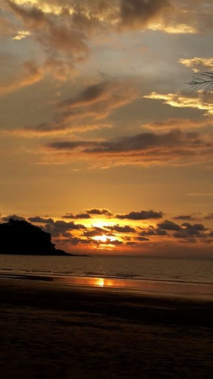 Sonnenuntergang in Ko Pha Tong.