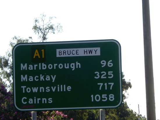 Ja die Wege sind weit in Australien und wenn man bedenkt dass wir noch bis Cairns muessen