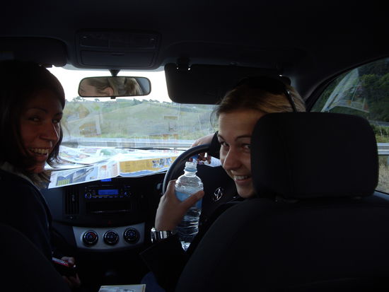 meine zwei Maedels vl. Maria &amp; Kathl