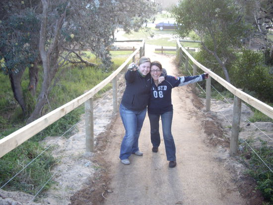 zwischen drin wollten die Maedels unbedingt s'Meer sehen und wir sind extra 30km Umweg gefahren.
