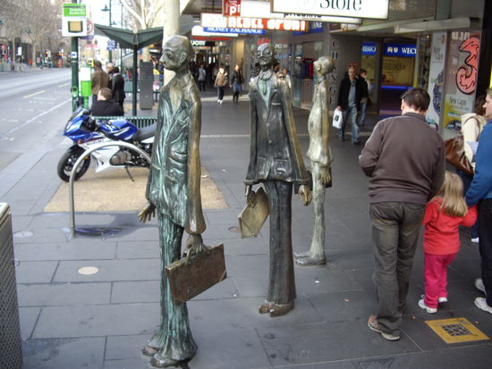 auf was die wohl warten?