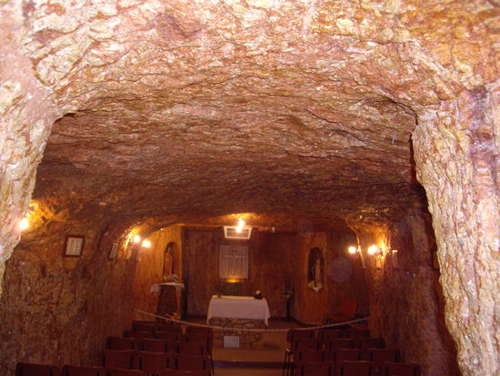 Unterirdische Peter&amp;Paul Kirche