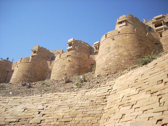 drei der neunundneunzig Bastionen des Jaisalmer Fort.
