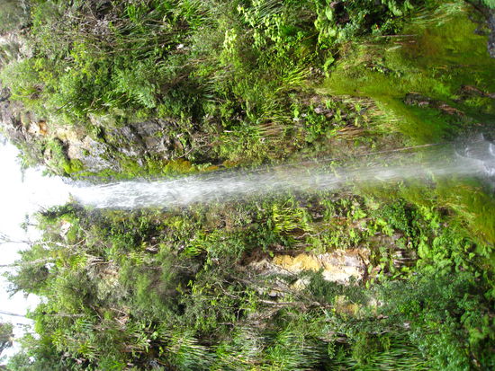 und Wasserfaelle- bitte querdenken!