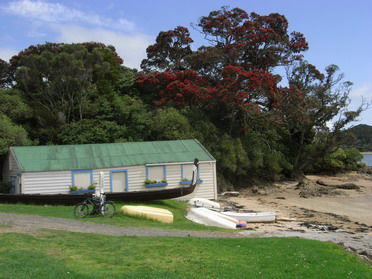 Der Strand von Paihia, grade mal Sonne