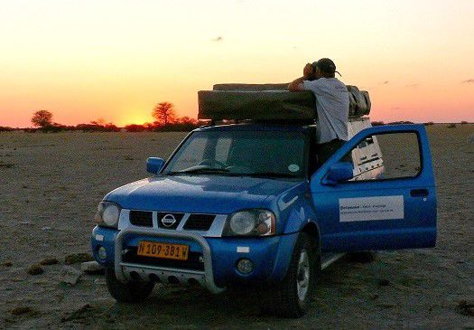 Sonnenaufgang in der Nxai Pan