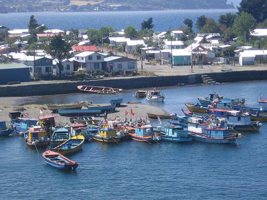 Fischerhafen bei der Ankunft in Puerto Montt