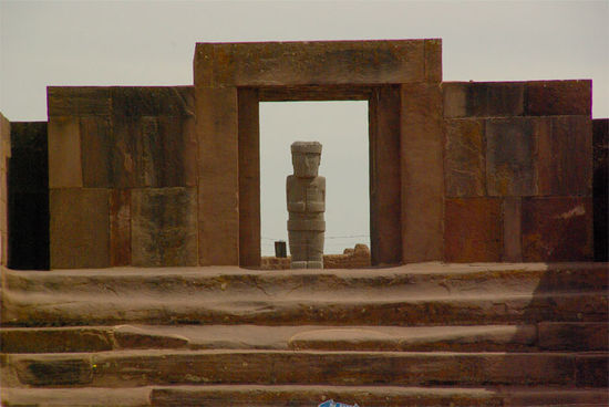 Osttor zur tempelartigen Sonnenwarte Kalasasaya