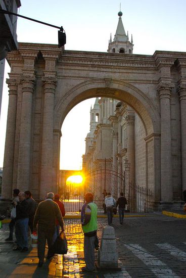 Sonnenuntergang an der Plaza