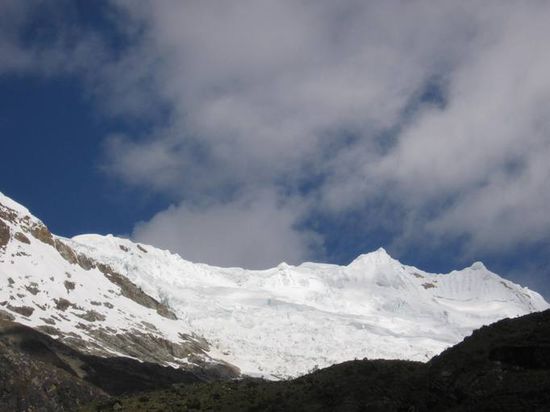 ... kamen die schneebedeckten Berge zum Vorschein