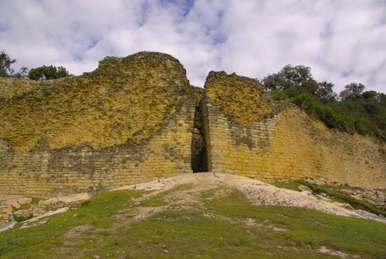 Der Haupteingang zur Festung