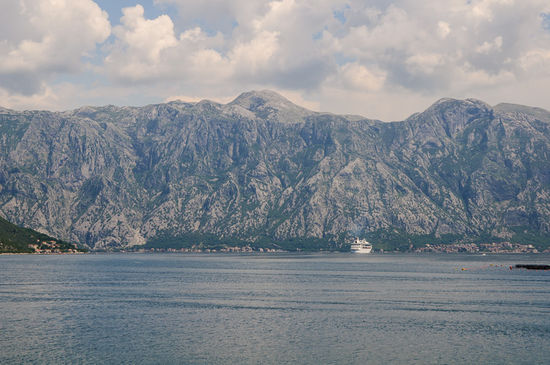 Erster Blick auf die Bucht von Kotor.