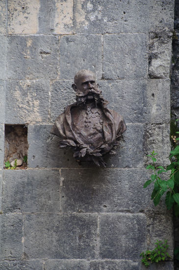 Kaiser Franz Joseph lässt grüßen.