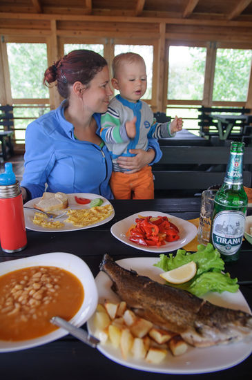 Ein Festmahl, willkommen in Albanien!
