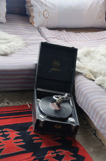 ... mit Plattenspieler für die Unterhaltung