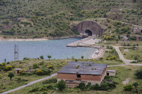Der U-Boothafen bei Porto Palermo