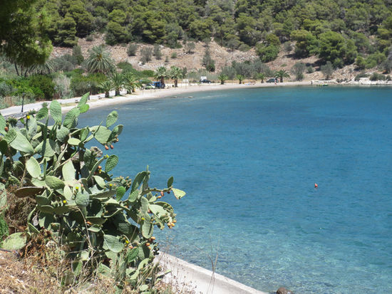 Gleich daneben gibt es eine schöne Badebucht