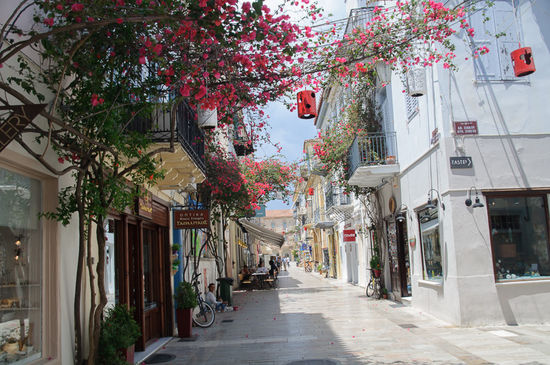 Die Stadt hat uns sehr gut gefallen. Viele bunte Straßen und kleine nette Bars.