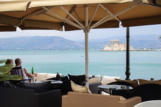 ... mit Blick auf die Bourtzi-Festung