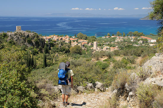 Auf dem Weg nach Agia Sophia, hier wurde es aber zu heiss und wir sind umgedreht. Hat sich aber alleine schon wegen des tollen Ausblicks auf Kardamilli gelohnt.