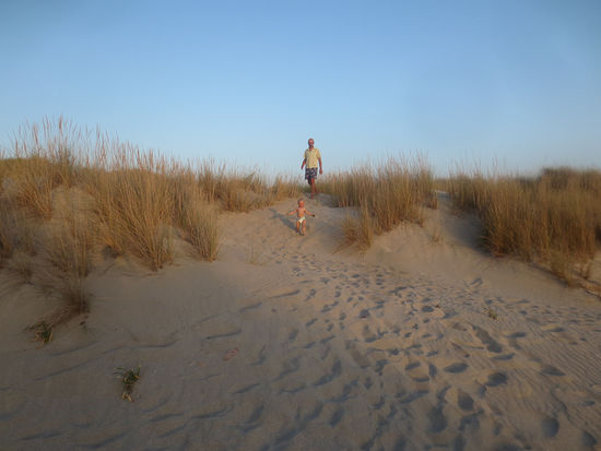 Die Sanddünen sind ein grosser Spielplatz