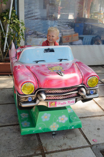 In Itea konnte Georg auch einmal sebst autofahren.