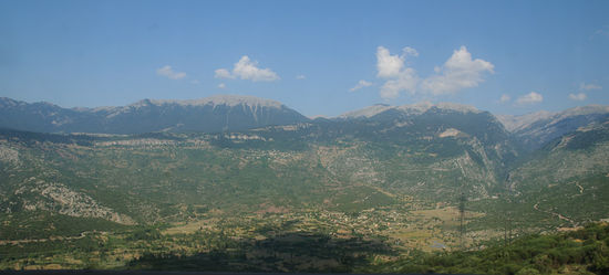 Das Tal bei Amfissa, kurz vor dem Pass mit der Bauxitmine
