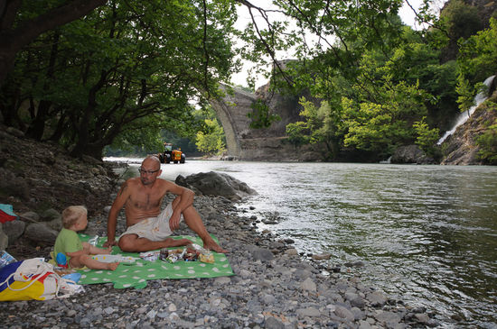 Ein schöner Picknickplatz direkt am Aoos Fluss