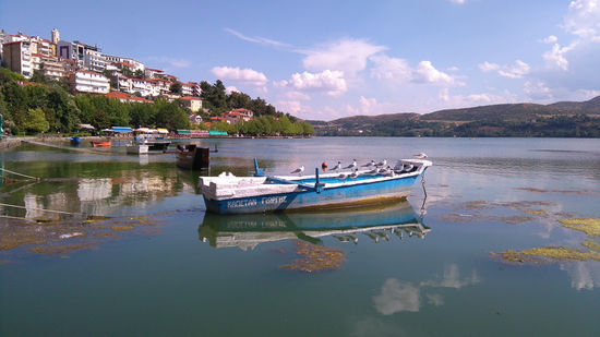 Man beachte den Namen des Bootes: Kapitan Giorgis