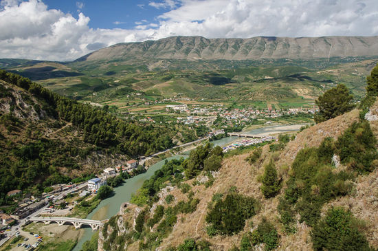 Von der Festung hat man einen schönen Ausblick in das Tal des Osum