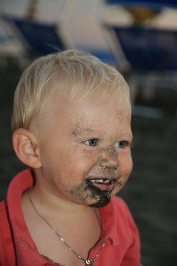 Und am Ende sieht das ganze dann so aus. Mit dem Gesicht gebremst.